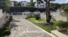 Foto Villa a schiera in vendita a Latina