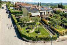 Foto Villa a schiera in vendita a Lavagno