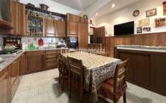 Foto Villa a schiera in vendita a Legnano