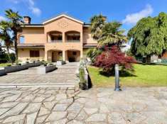 Foto Villa a schiera in vendita a Leini'