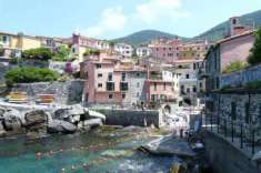Foto Villa a schiera in vendita a Lerici