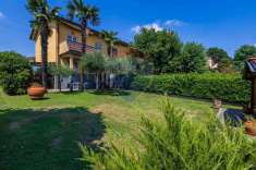 Foto Villa a schiera in vendita a Lesmo