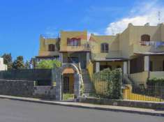 Foto Villa a schiera in vendita a Lipari