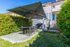 Foto Villa a schiera in vendita a Livorno