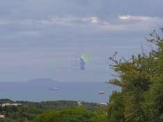 Foto Villa a schiera in vendita a Livorno