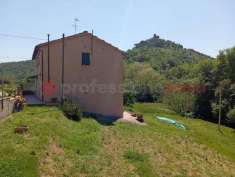 Foto Villa a schiera in vendita a Lucca