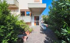 Foto Villa a schiera in vendita a Lugo