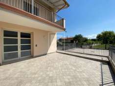 Foto Villa a schiera in vendita a Manerba Del Garda
