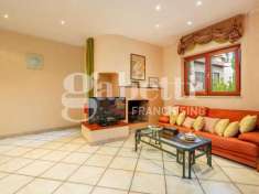 Foto Villa a schiera in vendita a Marano Di Napoli - 5 locali 250mq