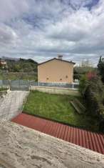 Foto Villa a schiera in vendita a Massarosa