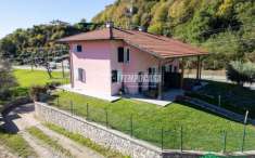 Foto Villa a schiera in vendita a Massino Visconti