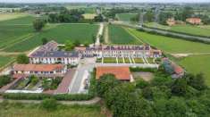 Foto Villa a schiera in vendita a Melegnano