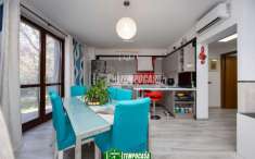 Foto Villa a schiera in vendita a Melzo