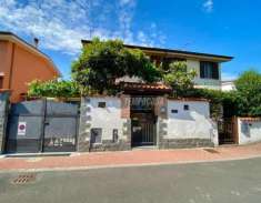 Foto Villa a schiera in vendita a Merlino