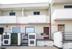Foto Villa a schiera in vendita a Milazzo