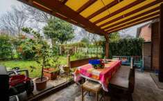 Foto Villa a schiera in vendita a Modena