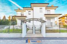Foto Villa a schiera in vendita a Mondovi' - 5 locali 115mq