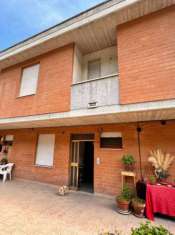 Foto Villa a schiera in vendita a Monte Vidon Corrado