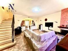 Foto Villa a schiera in vendita a Montefelcino