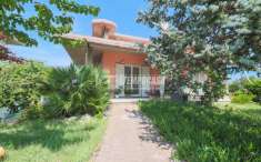 Foto Villa a schiera in vendita a Montefiore Conca