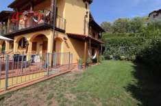 Foto Villa a schiera in vendita a Montevarchi
