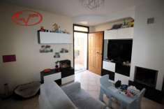 Foto Villa a schiera in vendita a Montevarchi