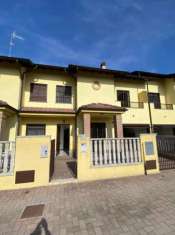 Foto Villa a schiera in vendita a Mortara