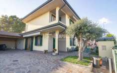 Foto Villa a schiera in vendita a Mozzanica