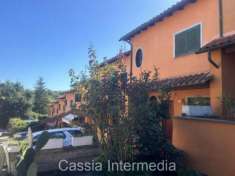 Foto Villa a schiera in vendita a Nepi - 4 locali 120mq