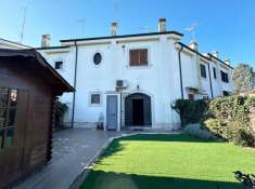 Foto Villa a schiera in vendita a Nepi