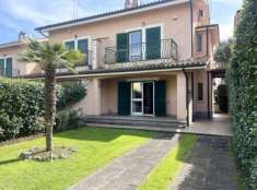 Foto Villa a schiera in vendita a Nepi