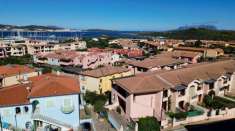 Foto Villa a schiera in vendita a Olbia