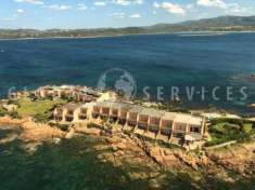 Foto Villa a schiera in vendita a Olbia
