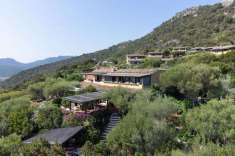 Foto Villa a schiera in vendita a Olbia