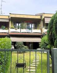 Foto Villa a schiera in vendita a Olgiate Olona