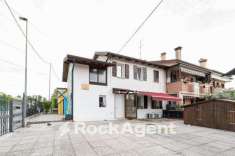Foto Villa a schiera in vendita a Padova