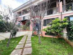 Foto Villa a schiera in vendita a Palermo - 6 locali 175mq