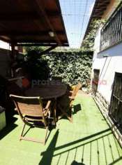 Foto Villa a schiera in vendita a Parabiago