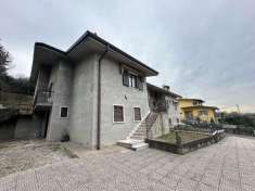 Foto Villa a schiera in vendita a Pastrengo