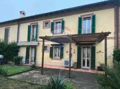 Foto Villa a schiera in vendita a Pavia