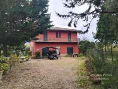 Foto Villa a schiera in vendita a Perugia