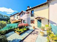 Foto Villa a schiera in vendita a Pian Camuno