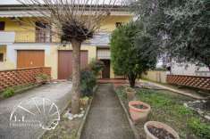 Foto Villa a schiera in vendita a Pistoia