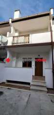 Foto Villa a schiera in vendita a Pomezia