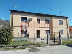 Foto Villa a schiera in vendita a Pozzilli - 3 locali 107mq