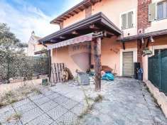 Foto Villa a schiera in vendita a Prarolo