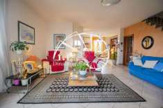 Foto Villa a schiera in vendita a Prato