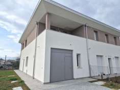 Foto Villa a schiera in vendita a Predappio - 4 locali 105mq