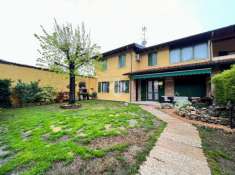 Foto Villa a schiera in vendita a Quinzano D'Oglio
