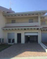 Foto Villa a schiera in vendita a Ravenna